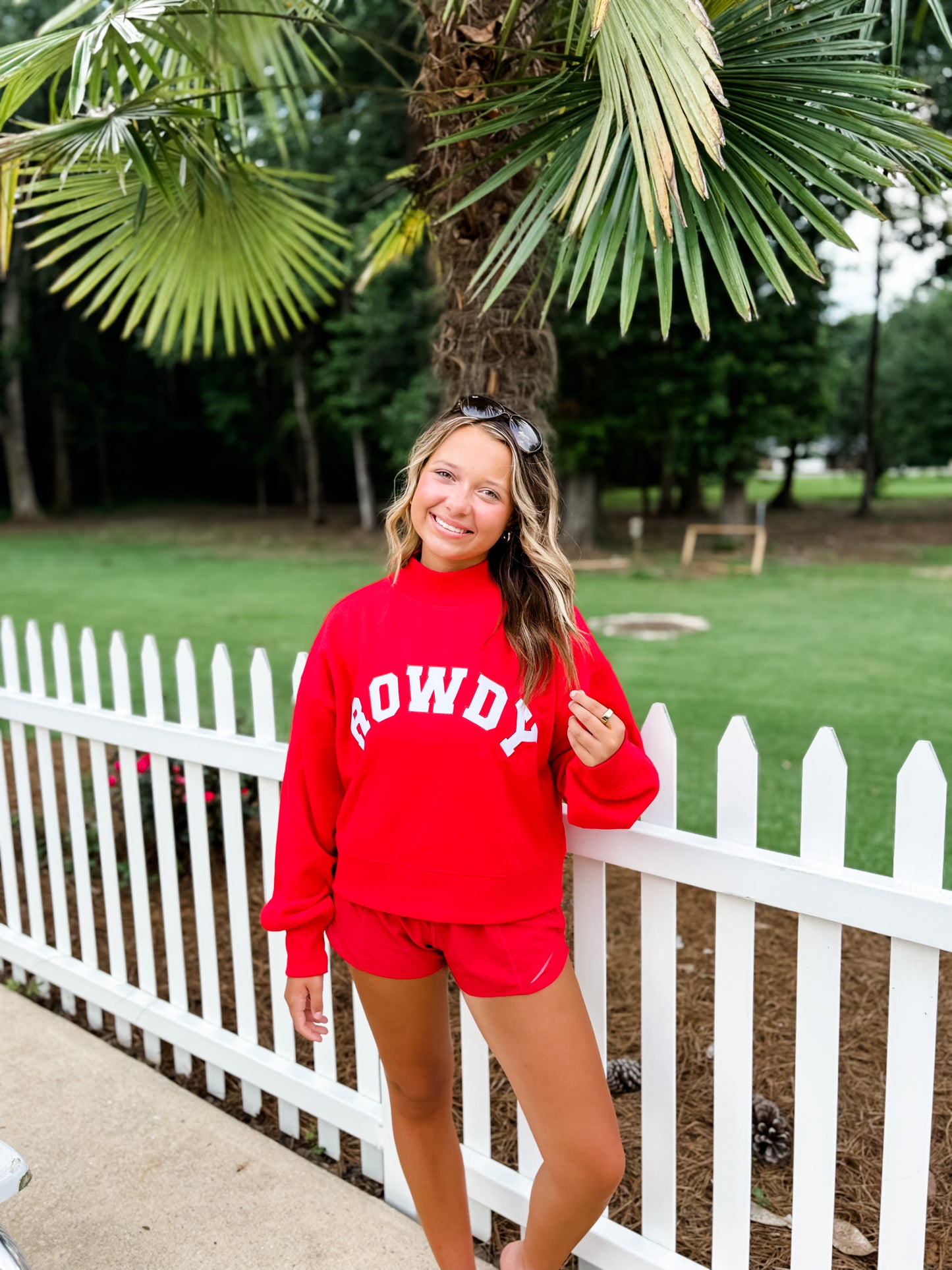 ROWDY Sweatshirt - red