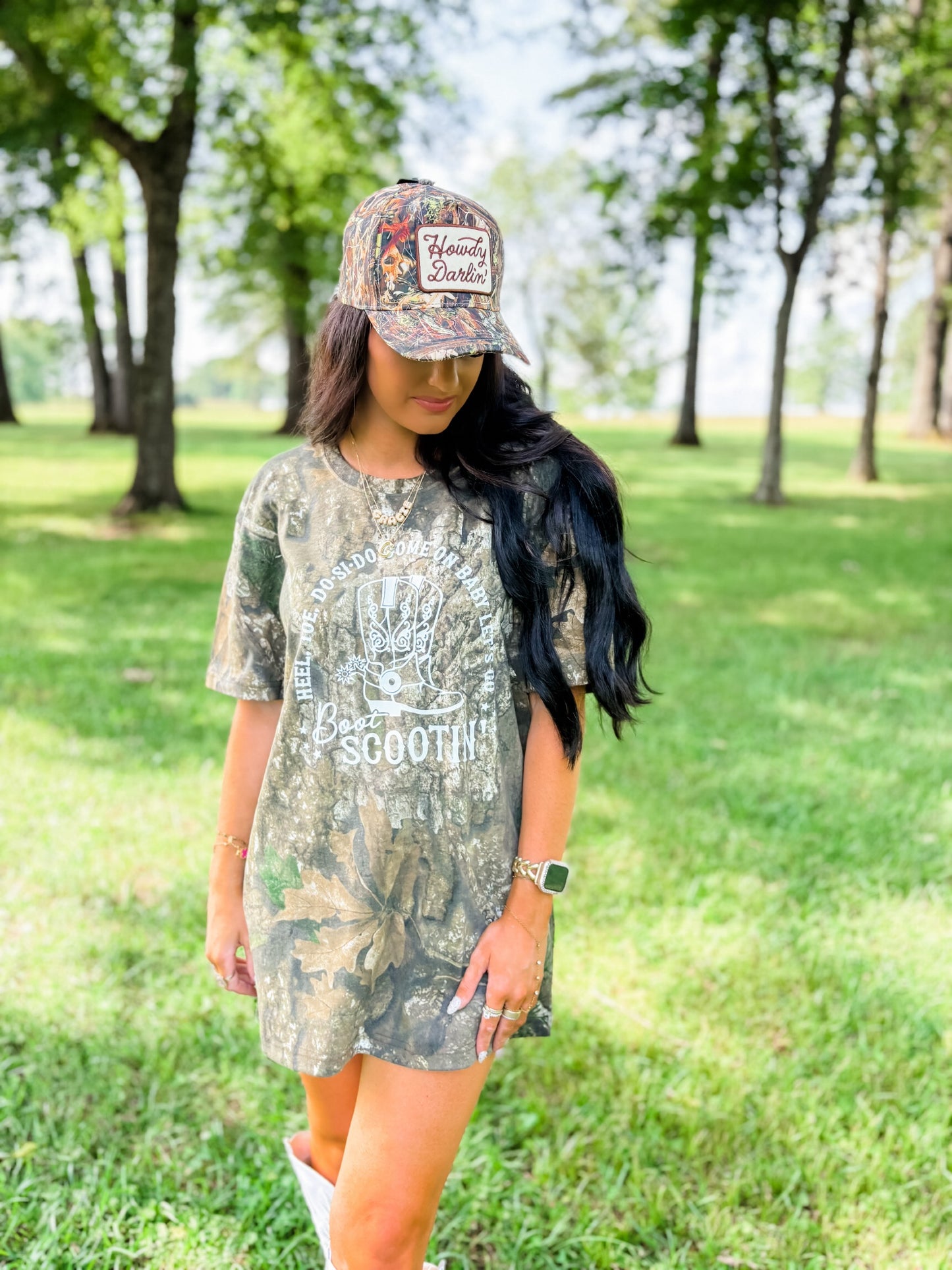 Howdy Darlin' Embroidery Patch Camo Trucker Hat - all brown camo